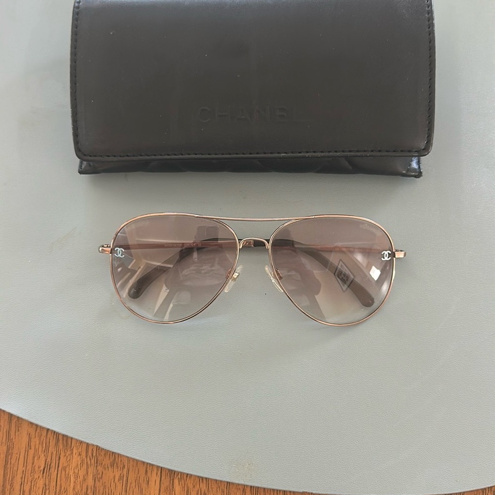 CHANEL Gold Aviator Sunglasses with Black Case
